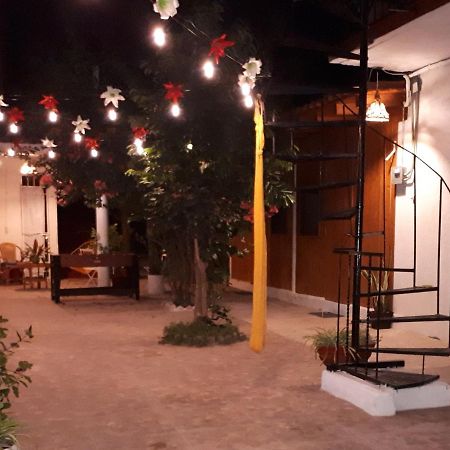 Casa Lao Centro Hotel Zihuatanejo Exterior foto
