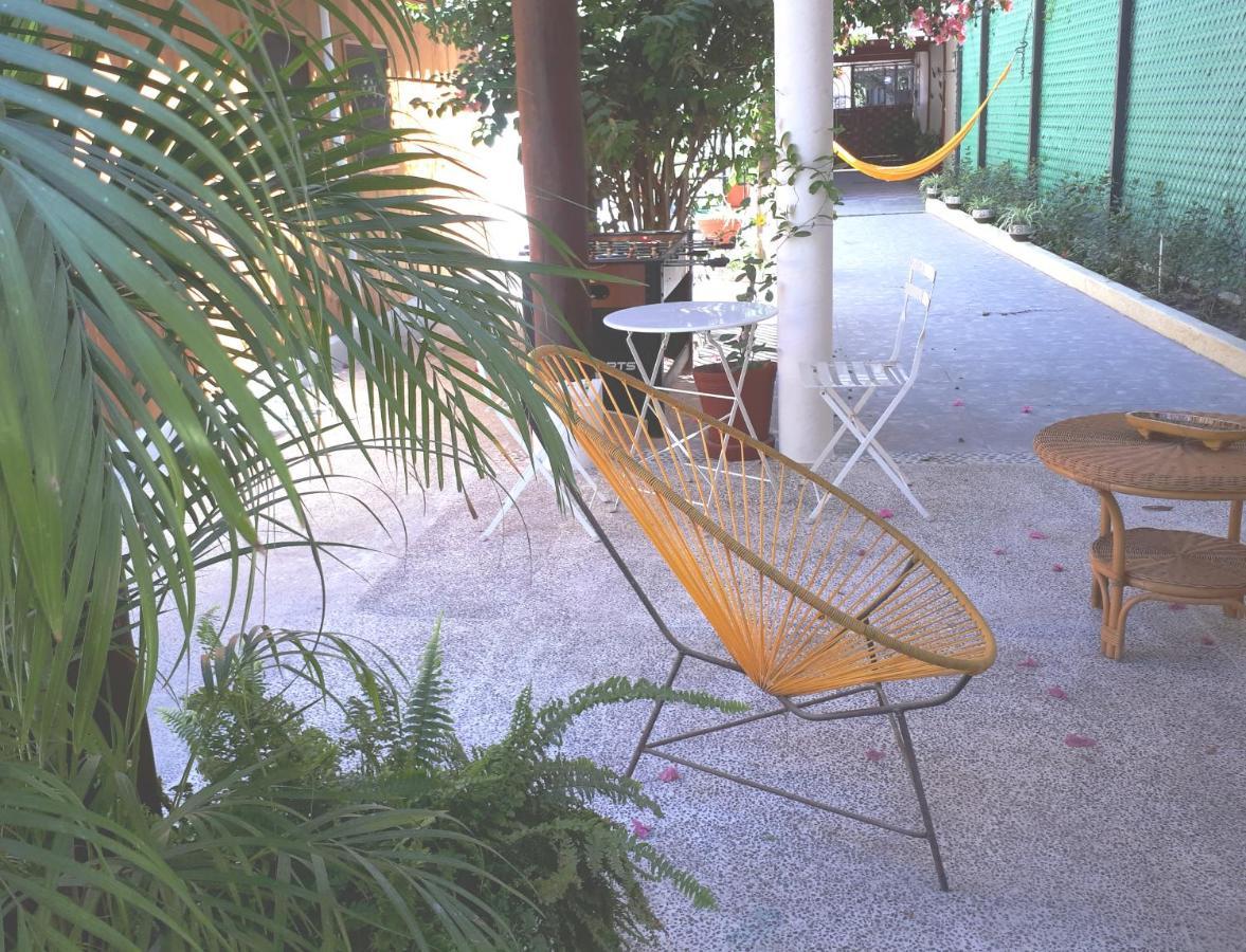 Casa Lao Centro Hotel Zihuatanejo Exterior foto