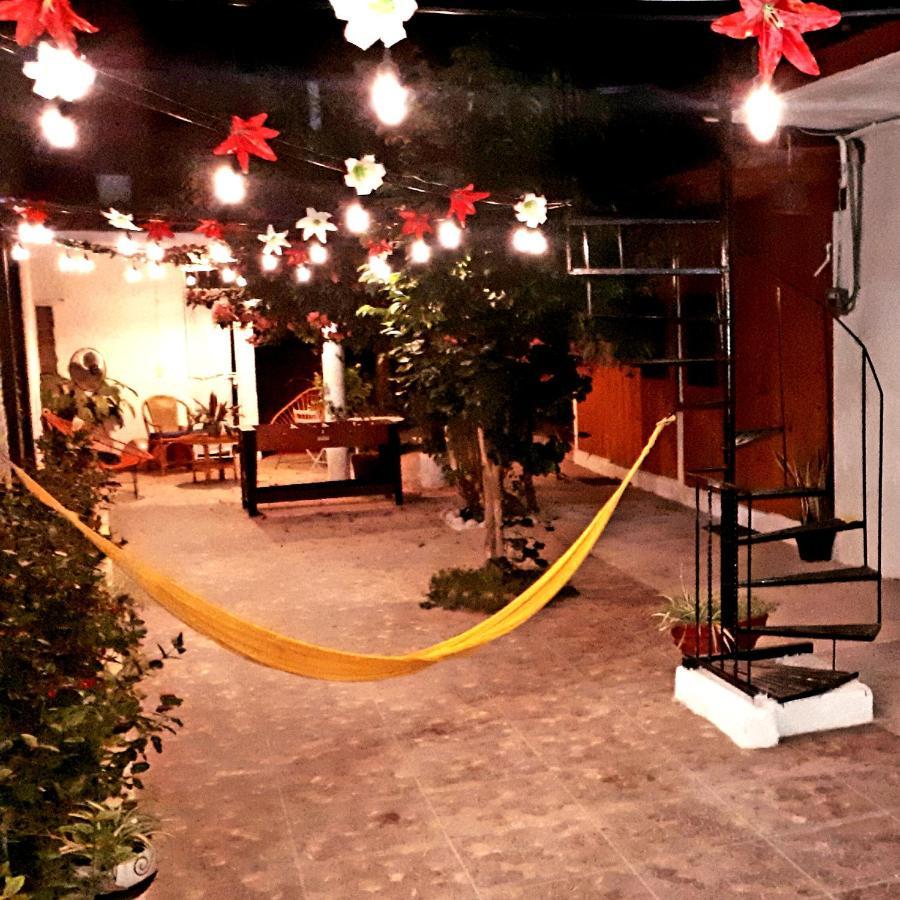 Casa Lao Centro Hotel Zihuatanejo Exterior foto